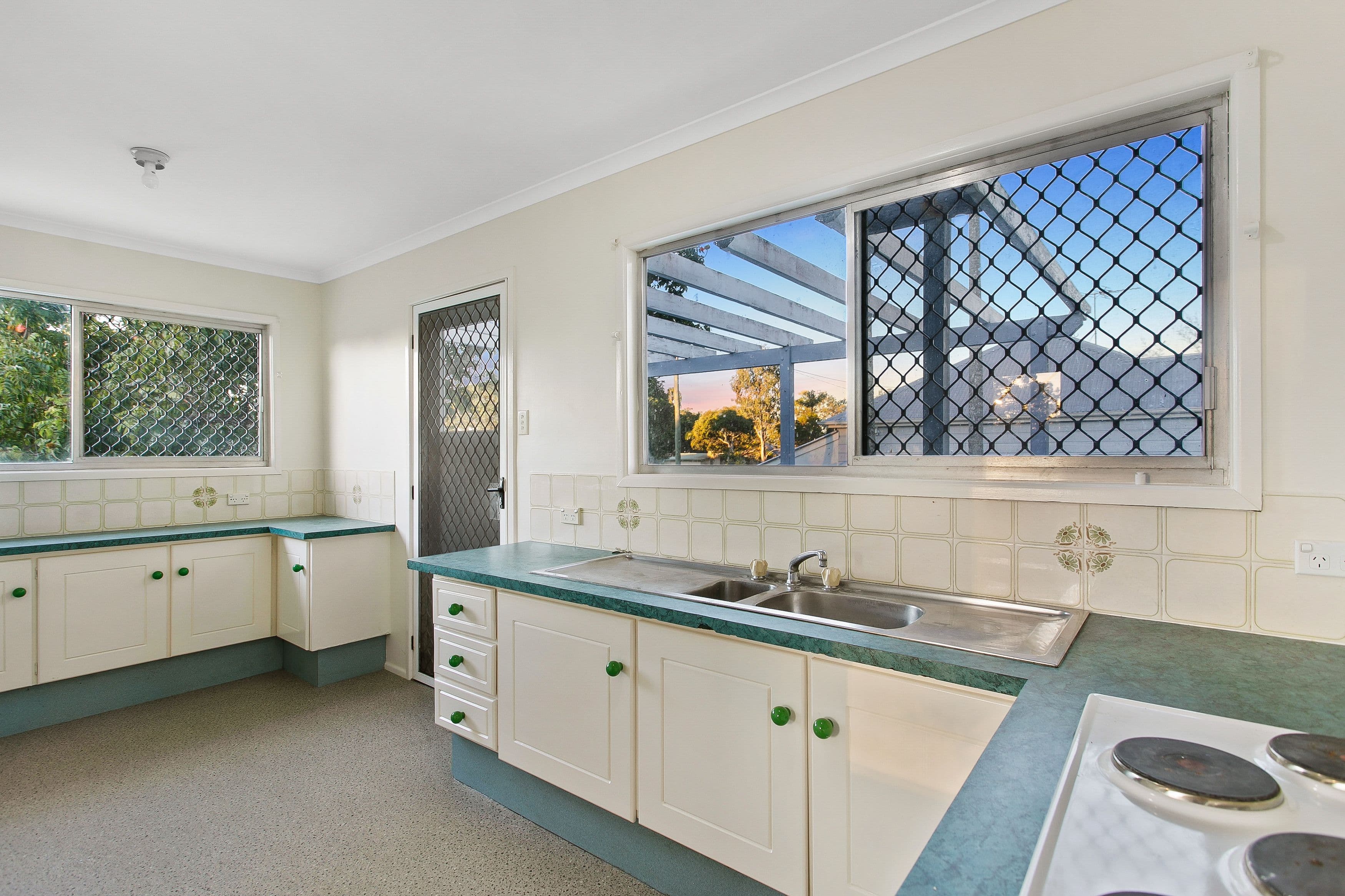 20 Seymour Street, Deception Bay QLD 4508, Deception Bay - Thumbnail 5