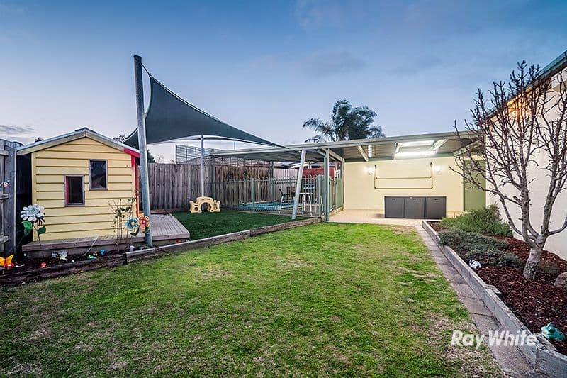 12 Wildwood Court, Cranbourne North VIC 3977, Cranbourne North - Thumbnail 4