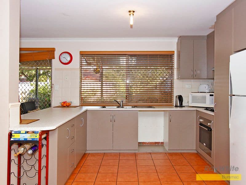 2 Talisker Mews, BALLAJURA WA 6066, Ballajura - Thumbnail 4