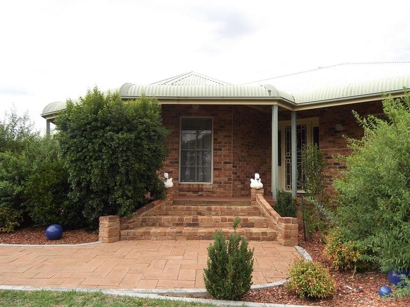 91 Waratah Street, COWRA NSW 2794, Cowra - Thumbnail 2