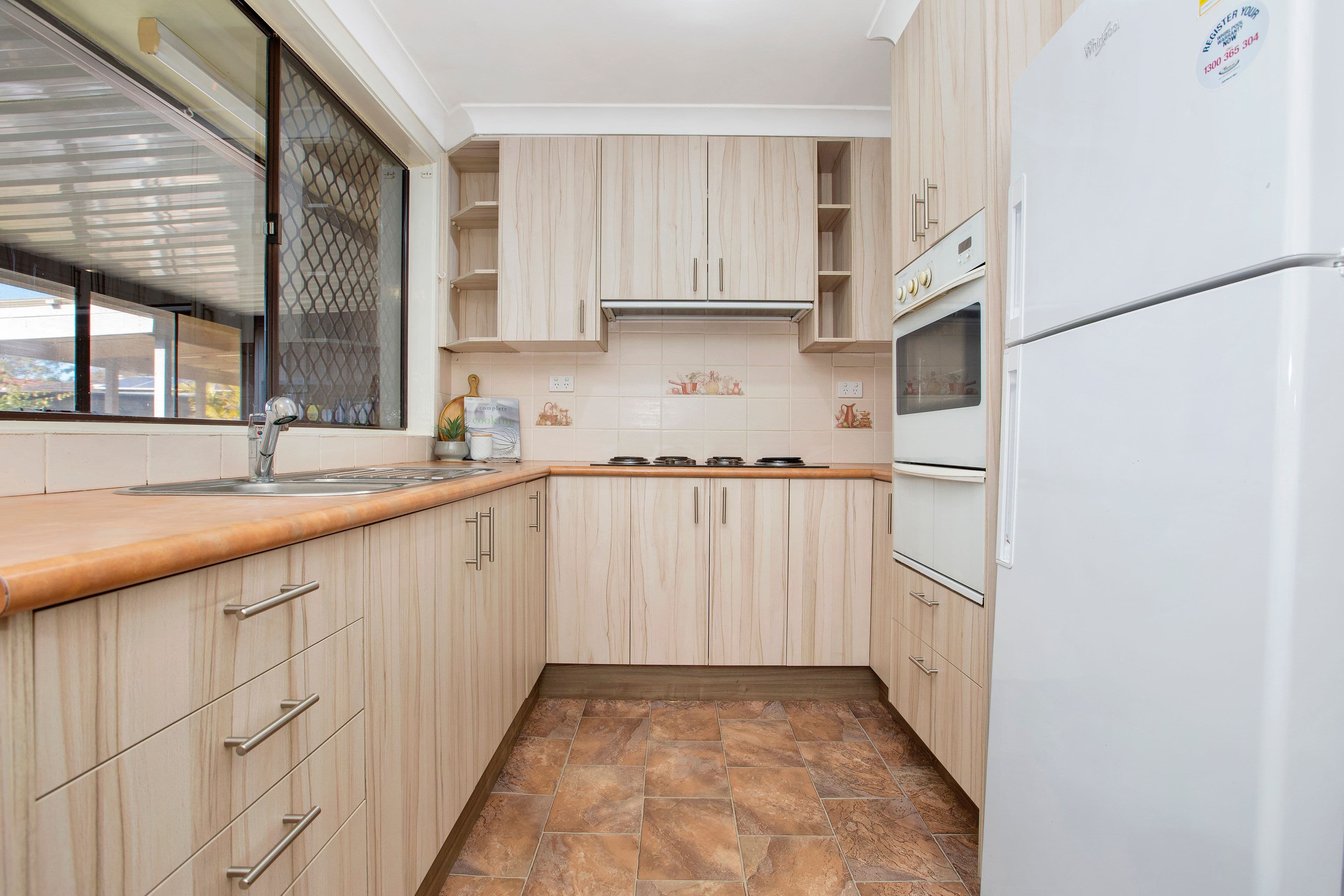 4 Tallagandra Drive, Quakers Hill NSW 2763, Quakers Hill - Thumbnail 4