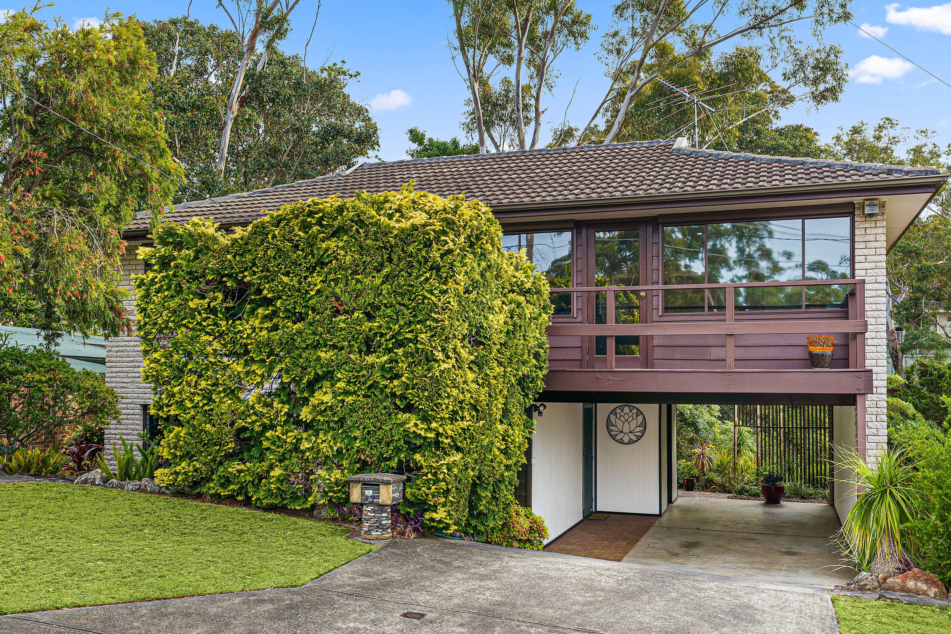 29 Allwood Crescent, Lugarno NSW 2210, Lugarno - Thumbnail 3