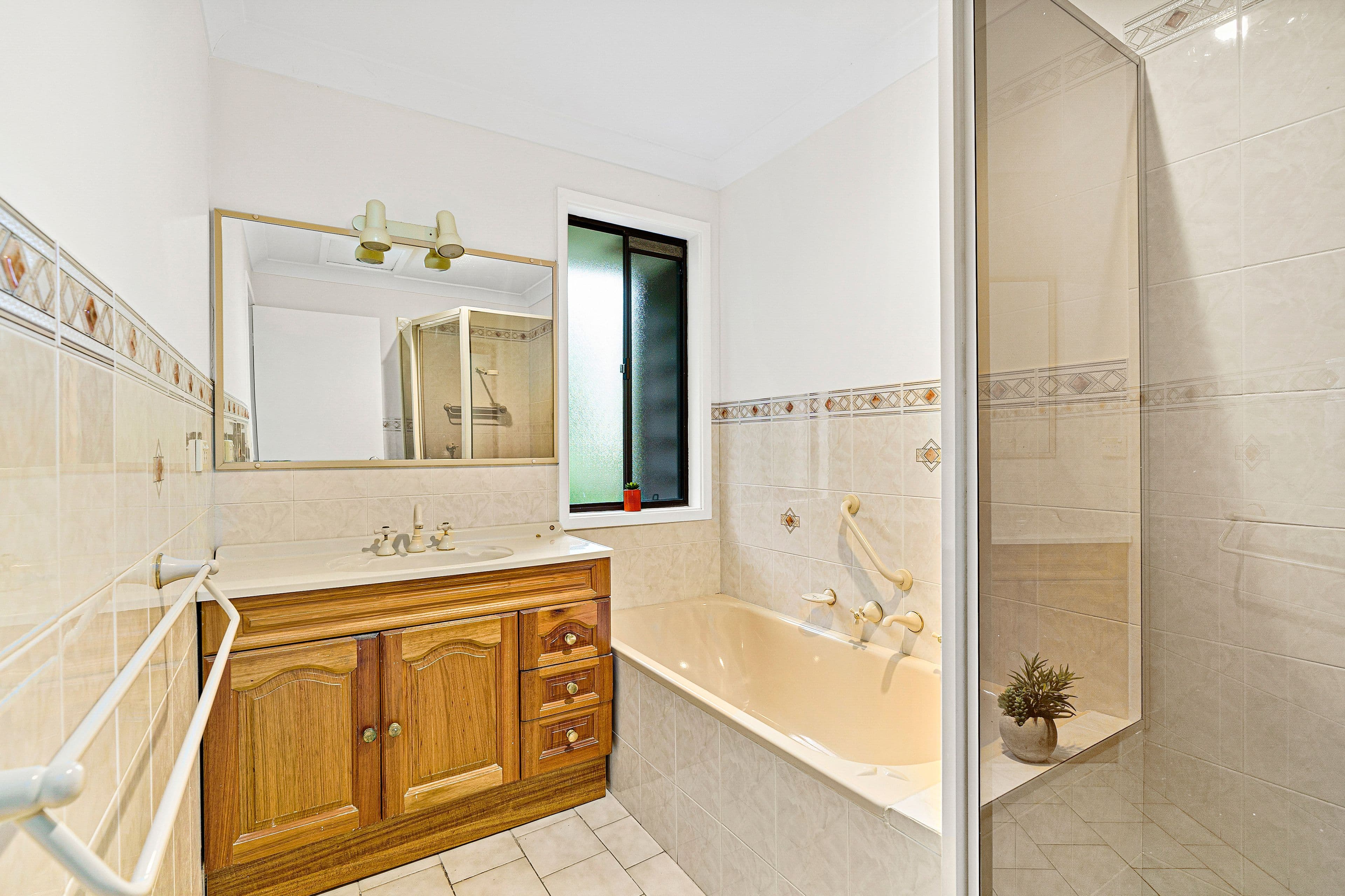 29 Allwood Crescent, Lugarno NSW 2210, Lugarno - Thumbnail 7