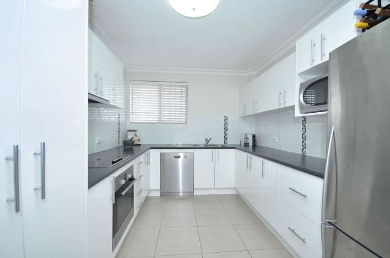 45 Kirkland Avenue, COORPAROO QLD 4151, Coorparoo - Thumbnail 3
