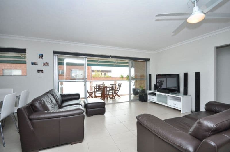 45 Kirkland Avenue, COORPAROO QLD 4151, Coorparoo - Thumbnail 6