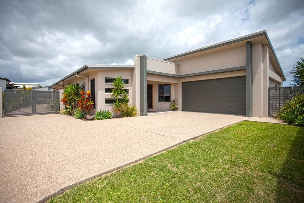 7 Leura Court, Glenella QLD 4740, Glenella - Image 1