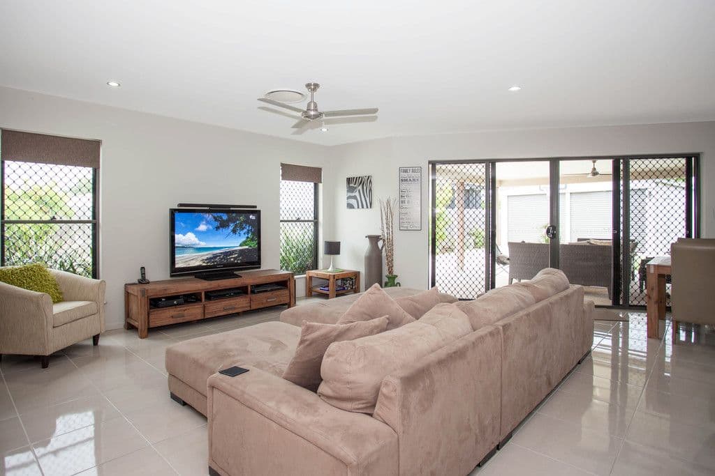 7 Leura Court, Glenella QLD 4740, Glenella - Thumbnail 3