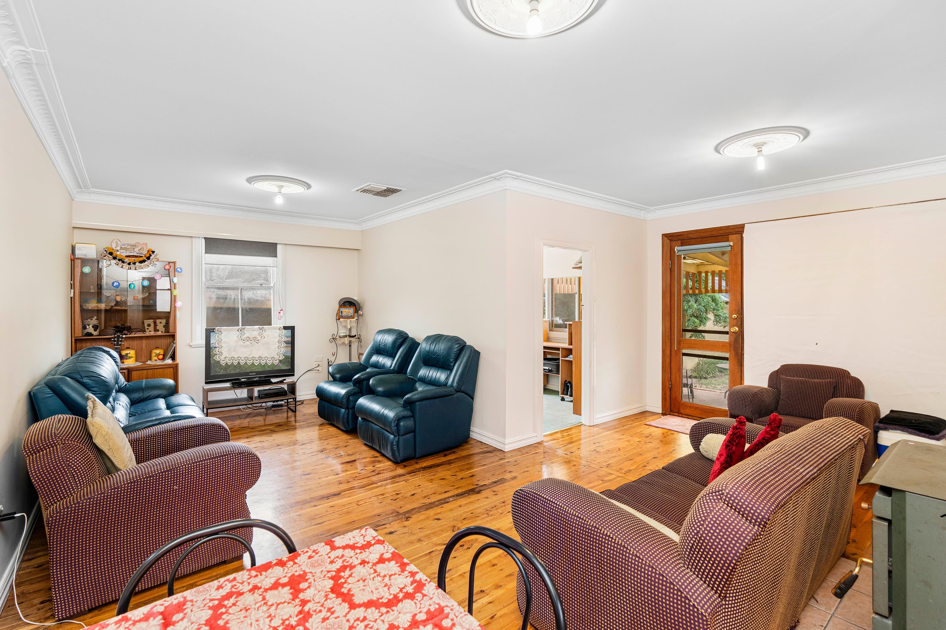 45 Urana Street, Turvey Park NSW 2650, Turvey Park - Thumbnail 2