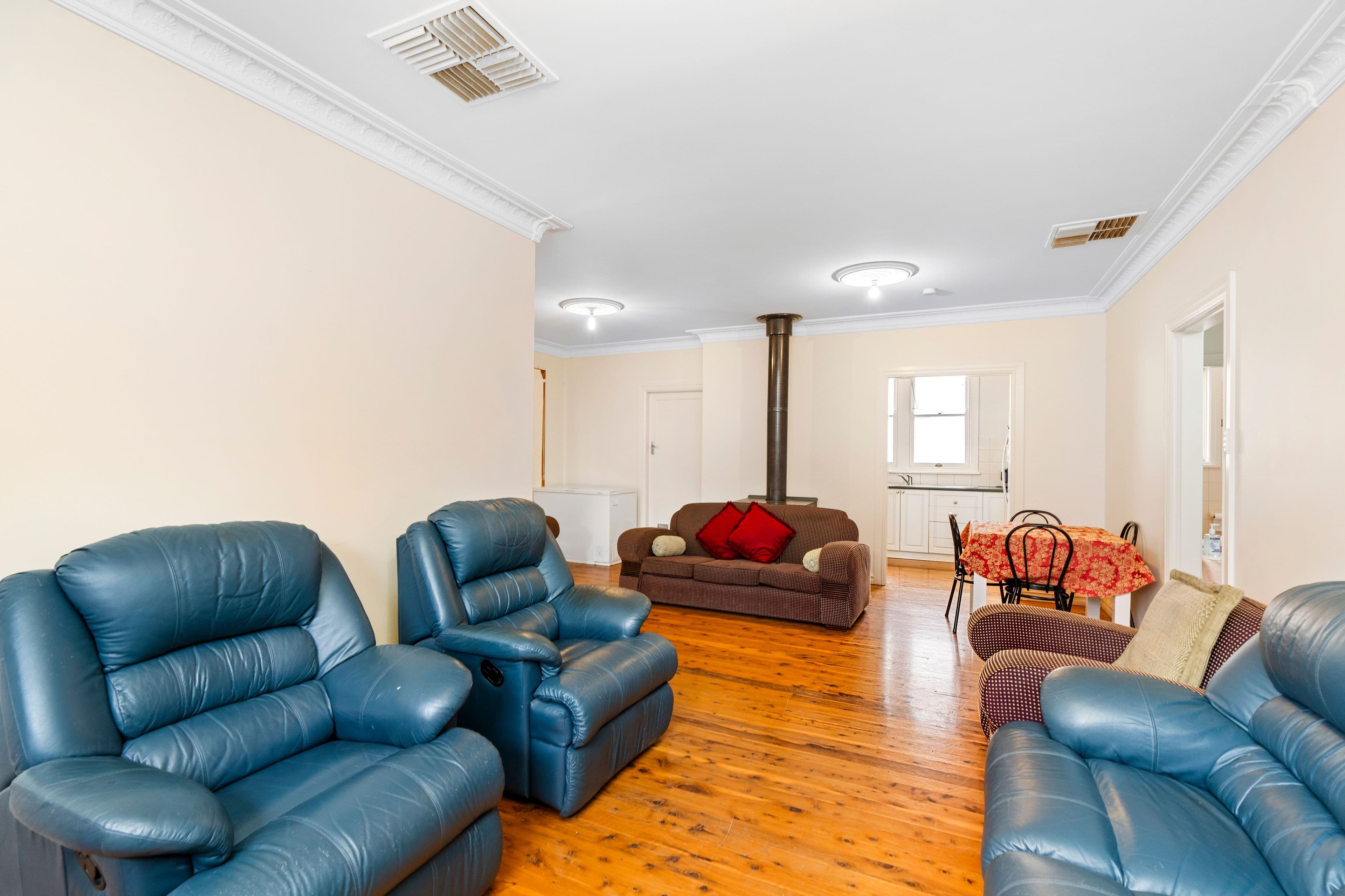 45 Urana Street, Turvey Park NSW 2650, Turvey Park - Thumbnail 4