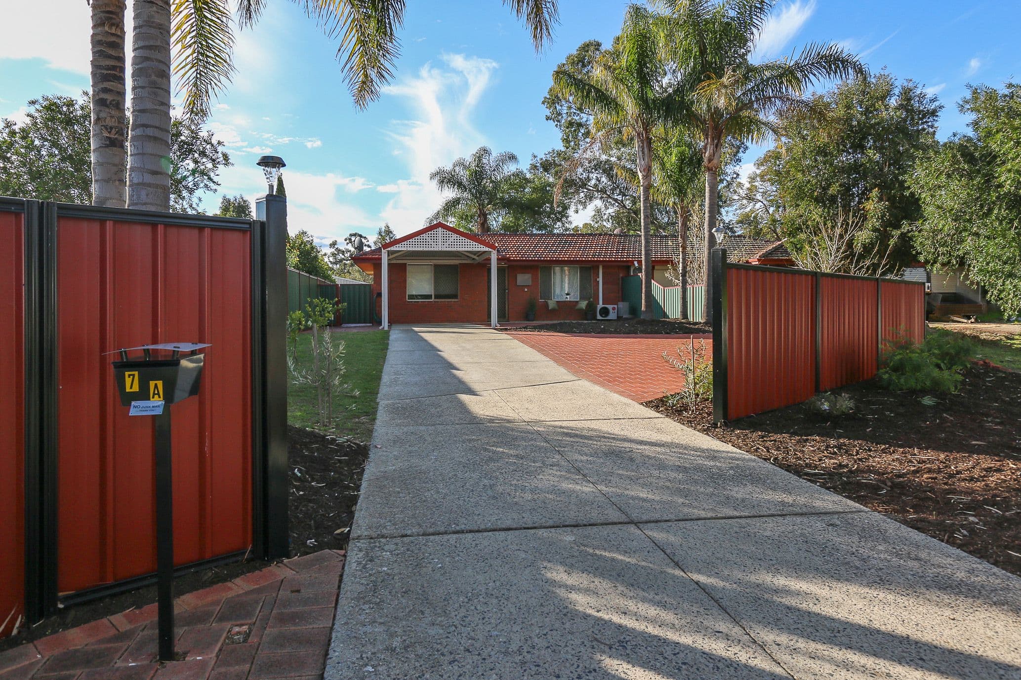 7A Woodbridge Close, Swan View WA 6056, Swan View - Image 1