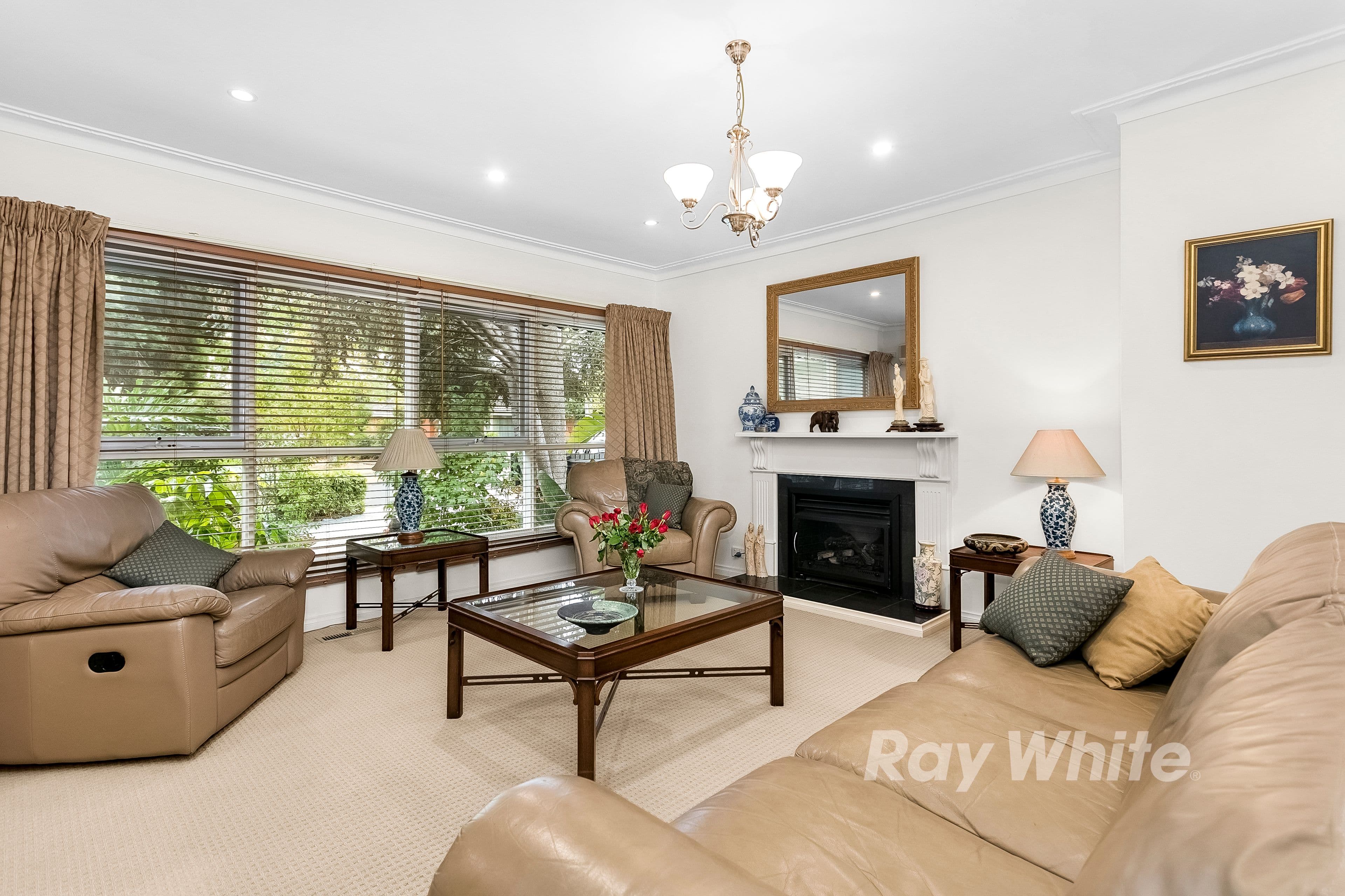 40 Baily Street, Mount Waverley VIC 3149, Mount Waverley - Thumbnail 2