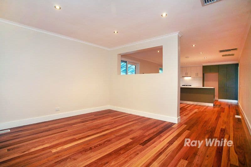 12 Simmonds Court, WANTIRNA SOUTH VIC 3152, Wantirna South - Thumbnail 8