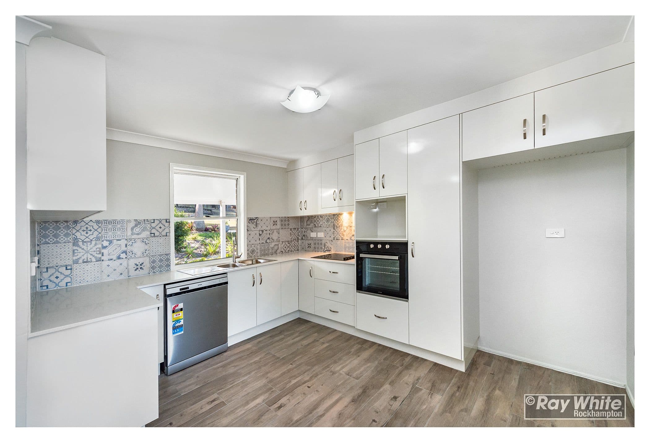 17 Belmont Road, Parkhurst QLD 4702, Parkhurst - Thumbnail 3