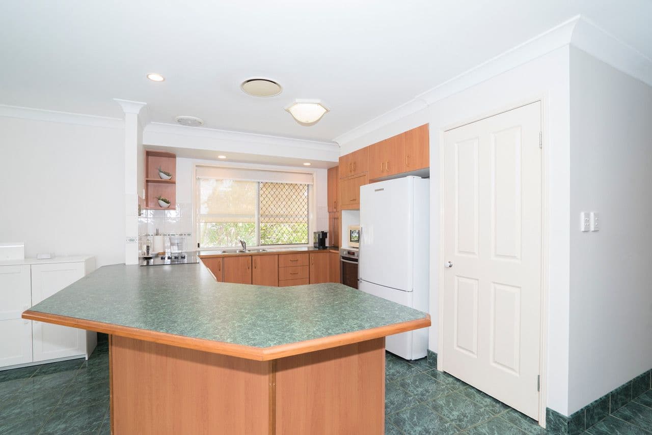 2 Schooner Court, Banksia Beach QLD 4507, Banksia Beach - Thumbnail 2