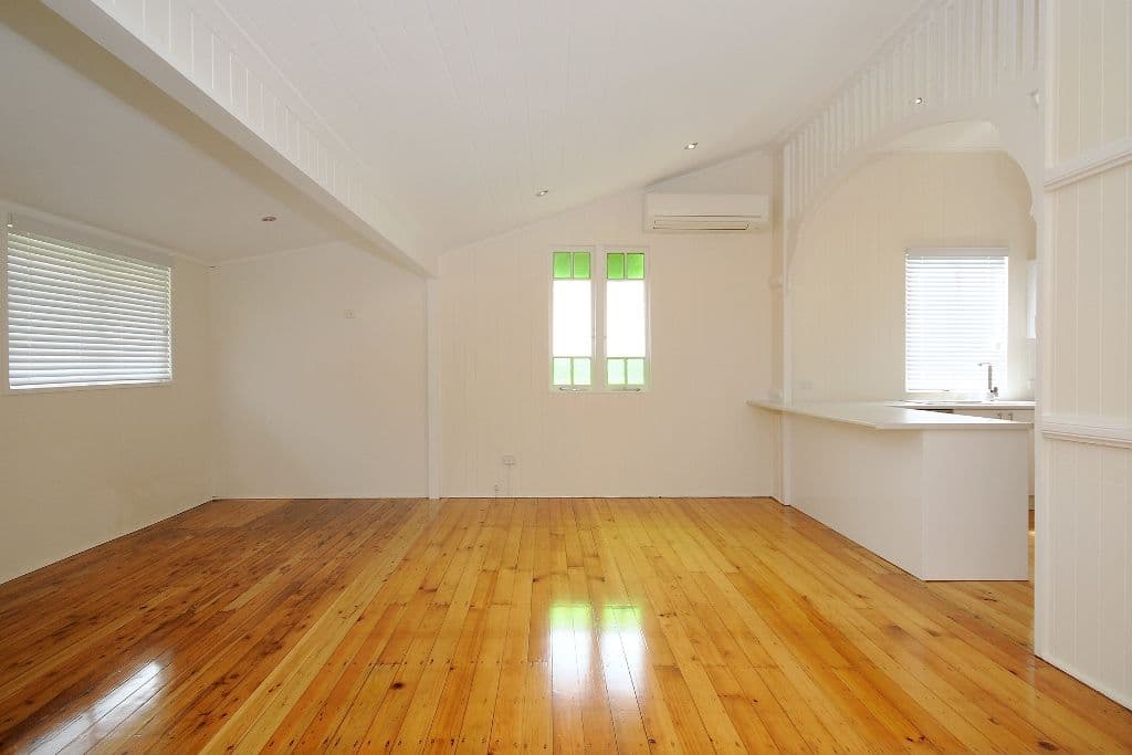 15 Swallow Court, NEWTOWN QLD 4350, Newtown - Thumbnail 3