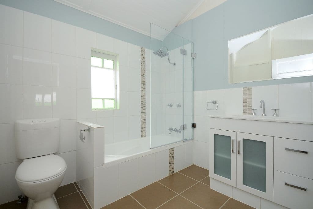 15 Swallow Court, NEWTOWN QLD 4350, Newtown - Thumbnail 4