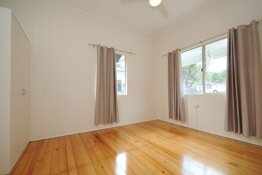 15 Swallow Court, NEWTOWN QLD 4350, Newtown - Thumbnail 6