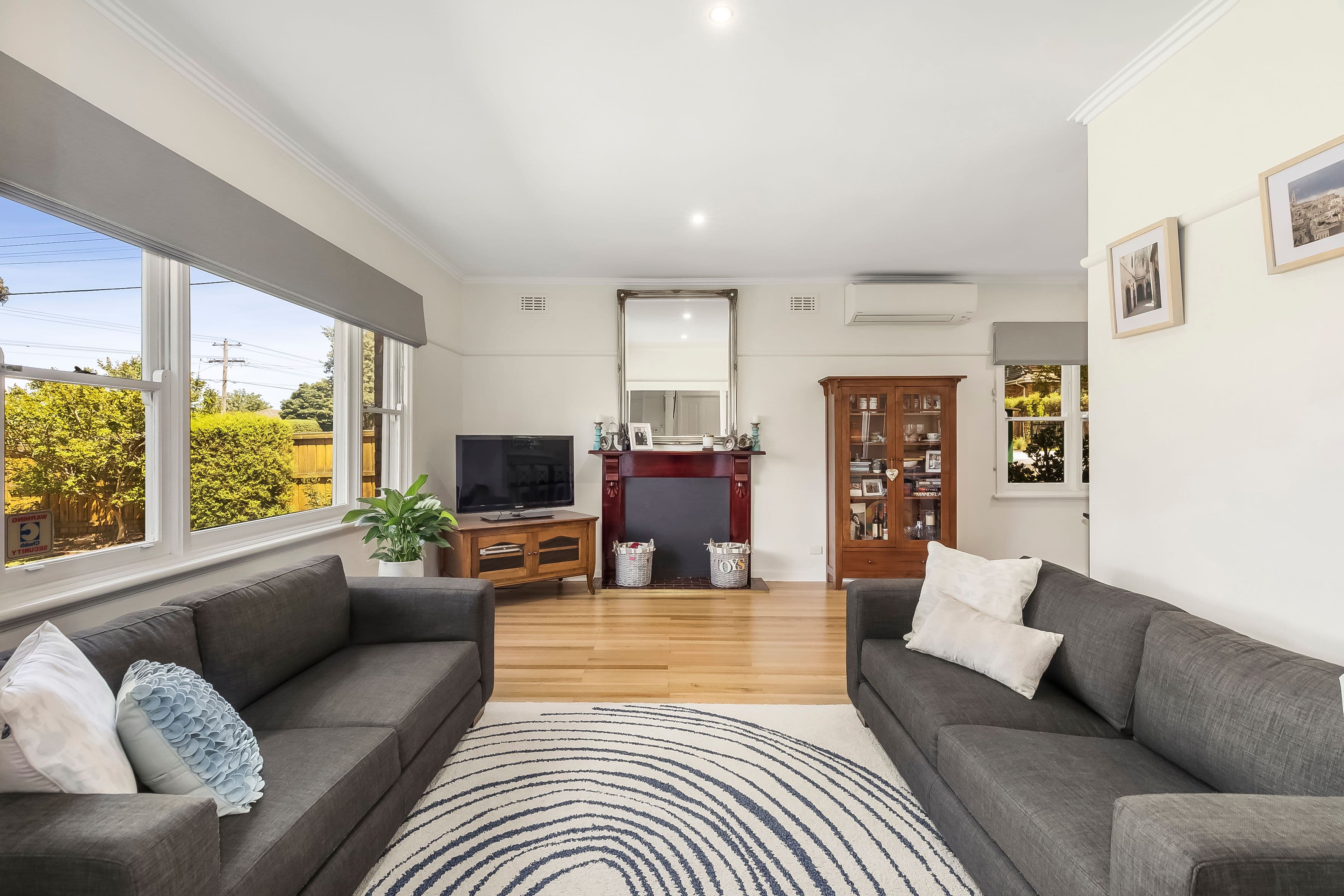 227 Waverley Road, Mount Waverley VIC 3149, Mount Waverley - Thumbnail 2