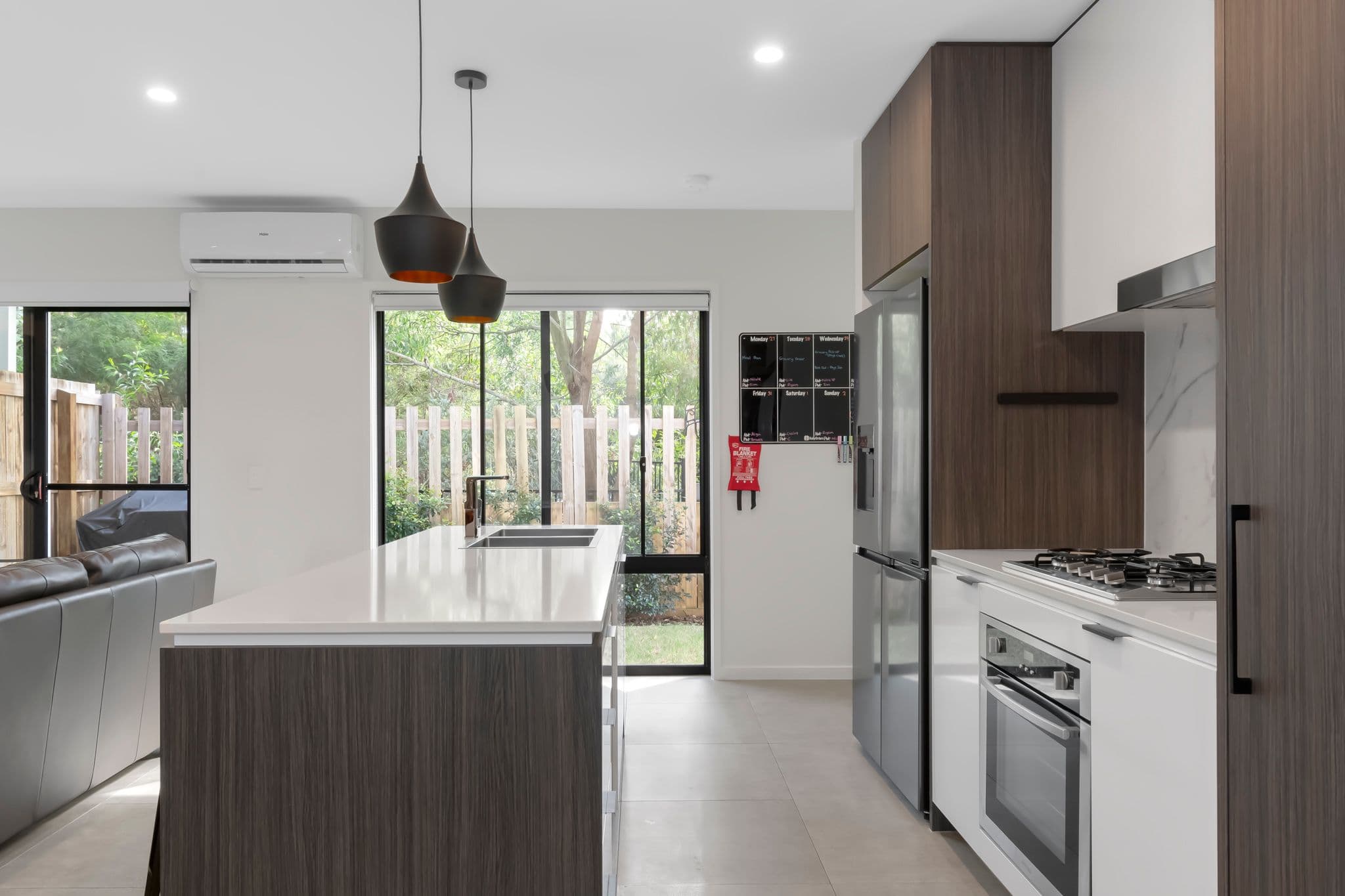 8 Angela Way, Pimpama QLD 4209, Pimpama - Thumbnail 3