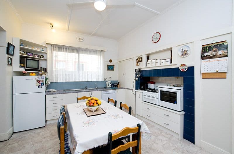 16  Thames Street, NORTHCOTE VIC 3070, Northcote - Thumbnail 4