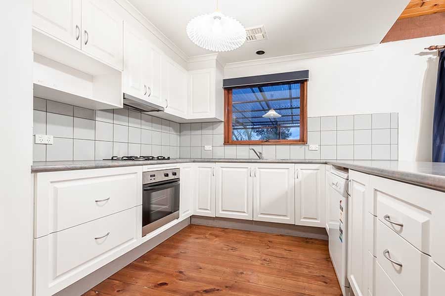 12 Penryn Place, Craigieburn VIC 3064, Craigieburn - Thumbnail 2