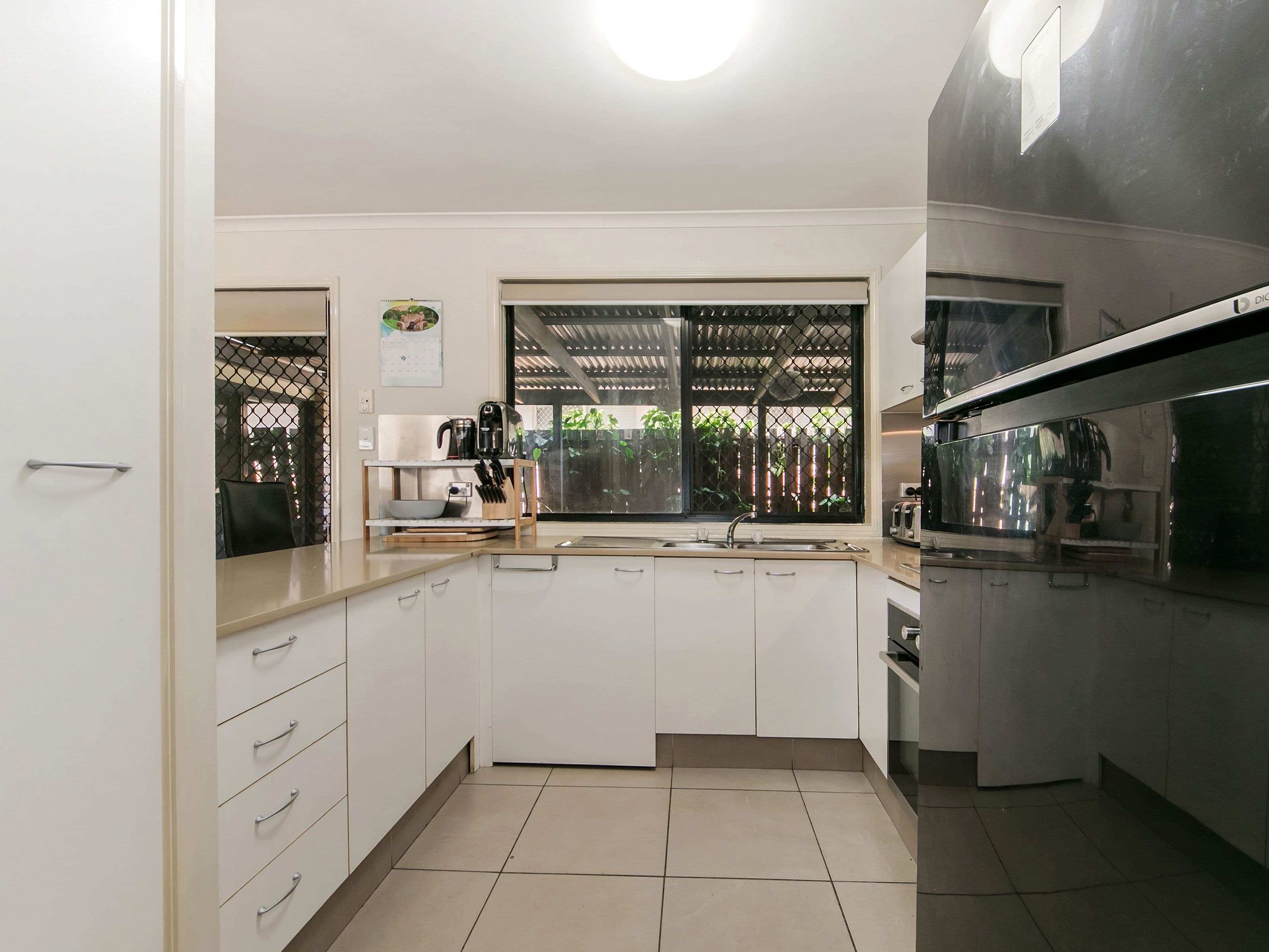 16 Drysdale Lane, Parkwood QLD 4214, Parkwood - Thumbnail 5
