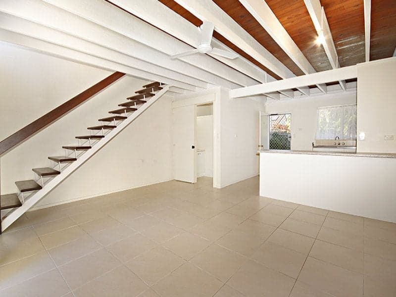 5/34 Lawrence Street MOOLOOLABA QLD, Mooloolaba - Thumbnail 2