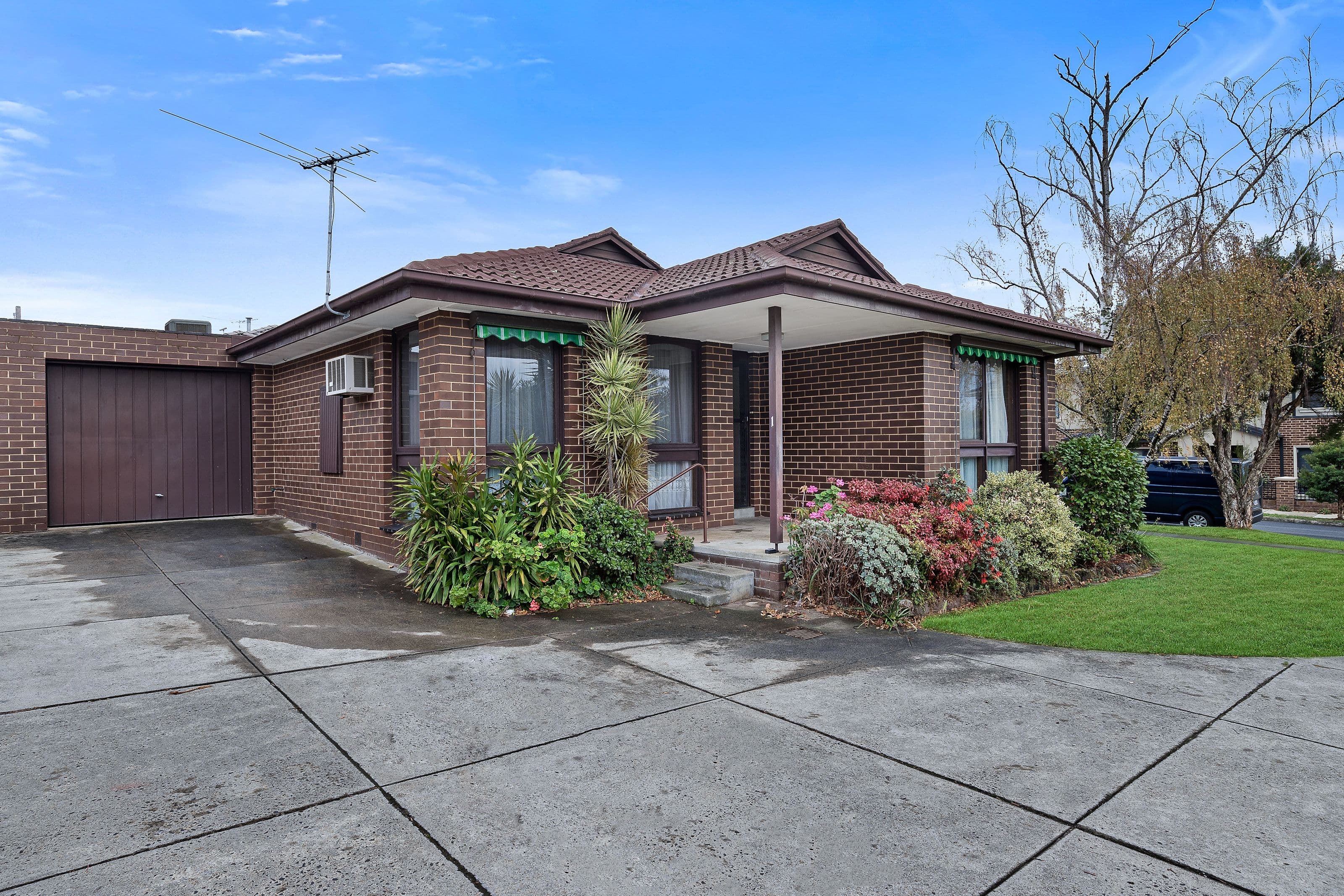 2 Cameron Street, Mount Waverley VIC 3149, Mount Waverley - Image 1