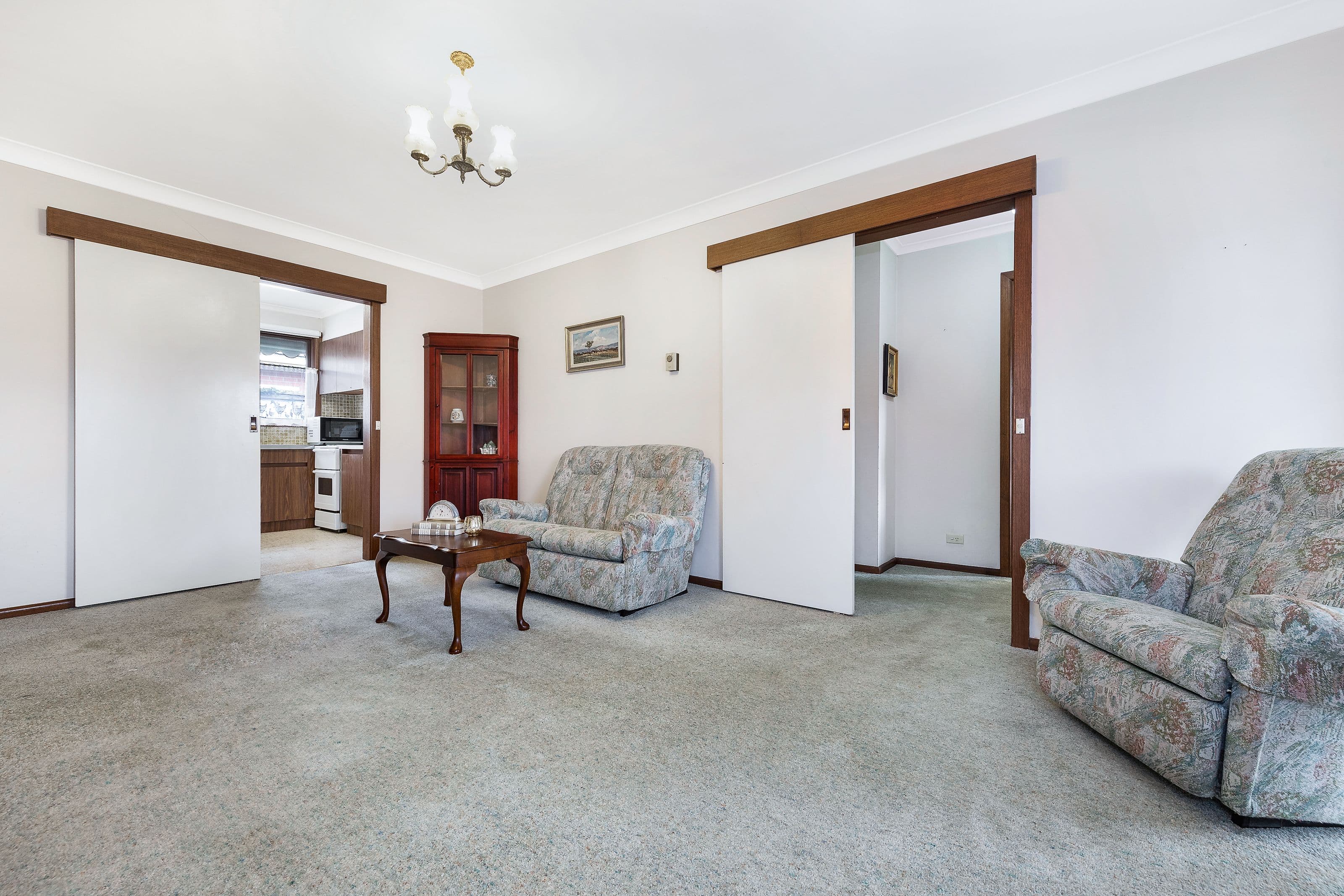 2 Cameron Street, Mount Waverley VIC 3149, Mount Waverley - Thumbnail 3