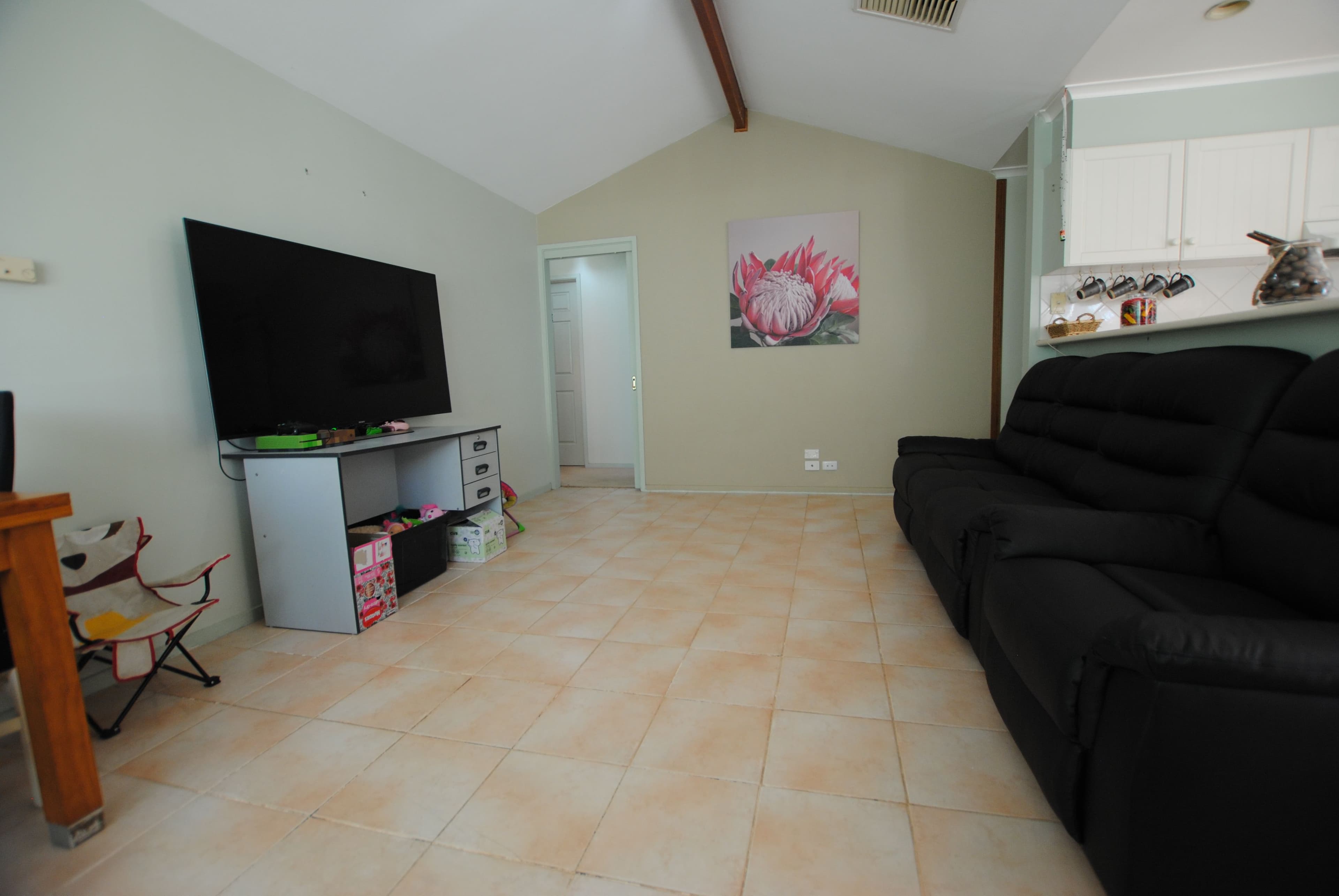 4 Fonte Place, Griffith - Thumbnail 5