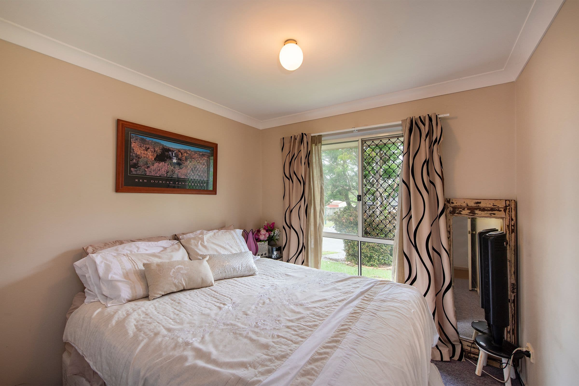 4 Maggie Court, Edens Landing QLD 4207, Edens Landing - Thumbnail 3