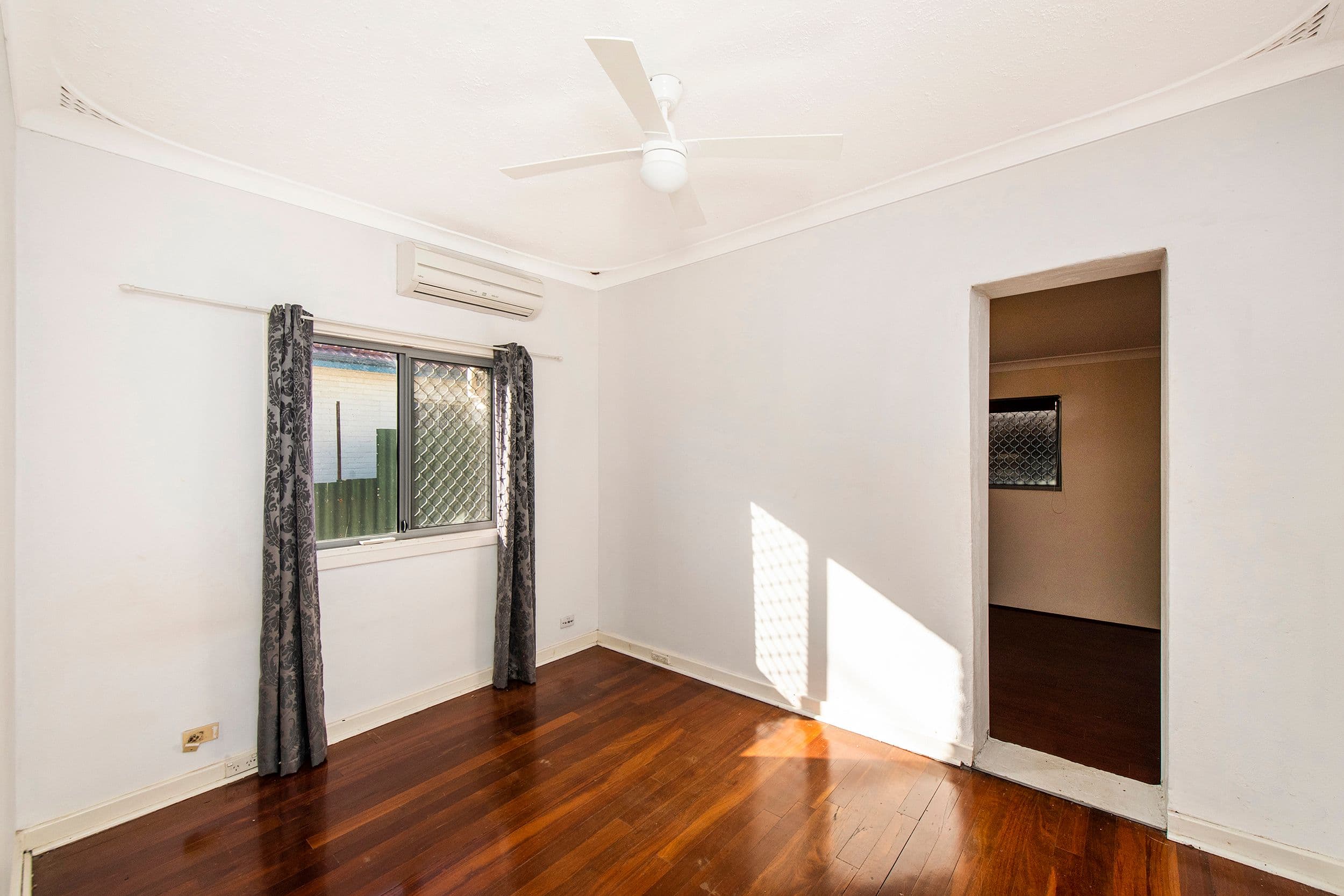 14 Joyce Avenue, Hamilton Hill WA 6163, Hamilton Hill - Thumbnail 8
