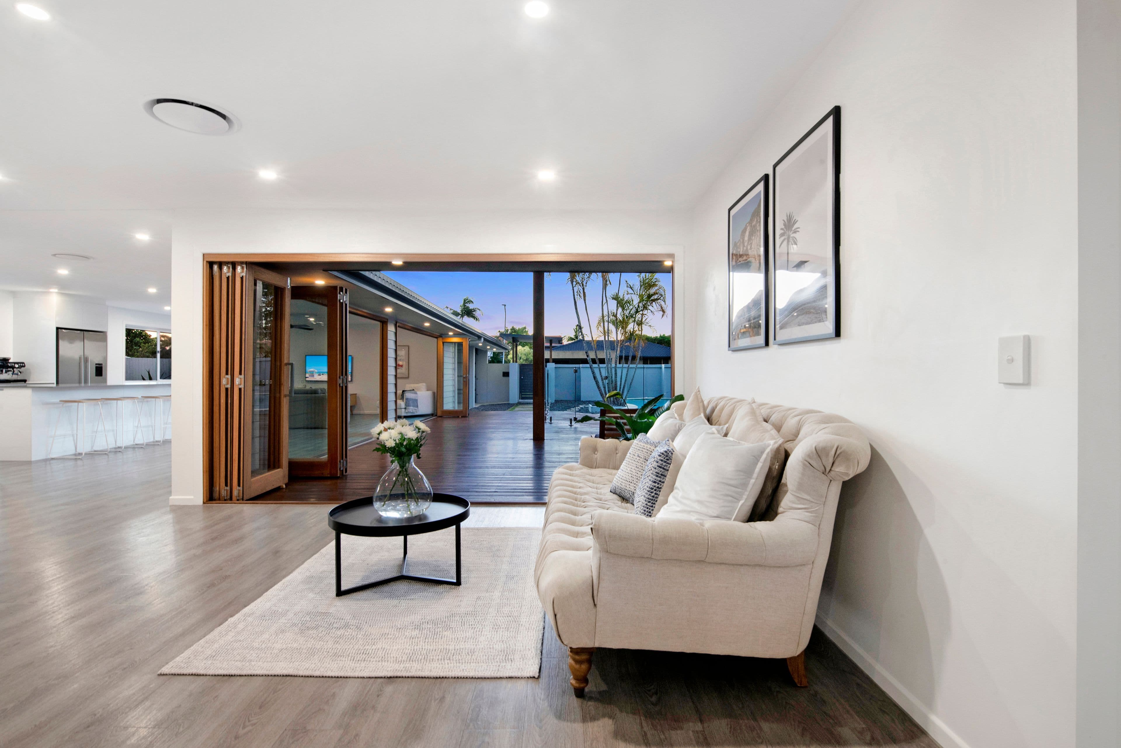 8 Mackay Place, Burleigh Waters QLD 4220, Burleigh Waters - Thumbnail 6