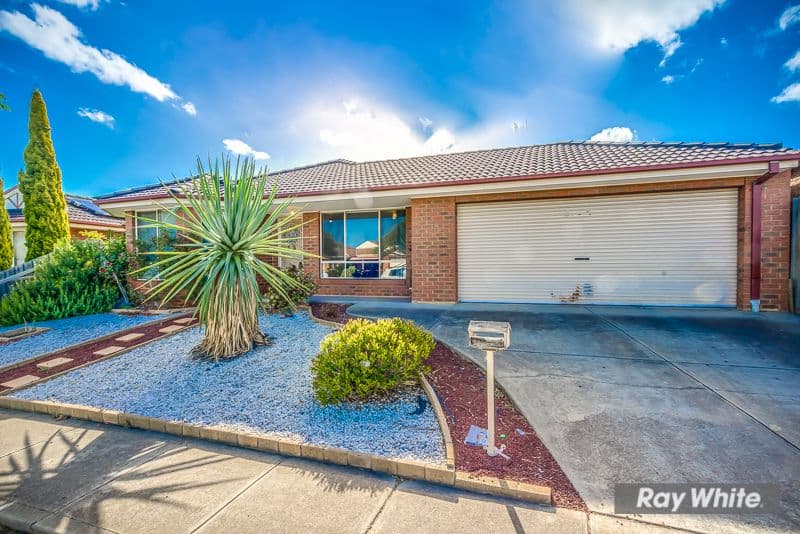 15 Rutman Close, Werribee VIC 3030, Werribee - Thumbnail 3