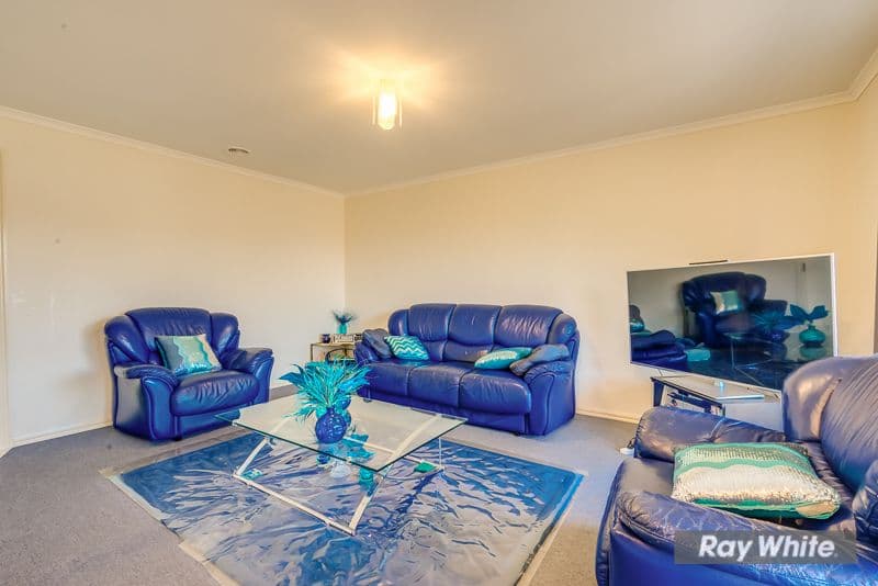 15 Rutman Close, Werribee VIC 3030, Werribee - Thumbnail 5