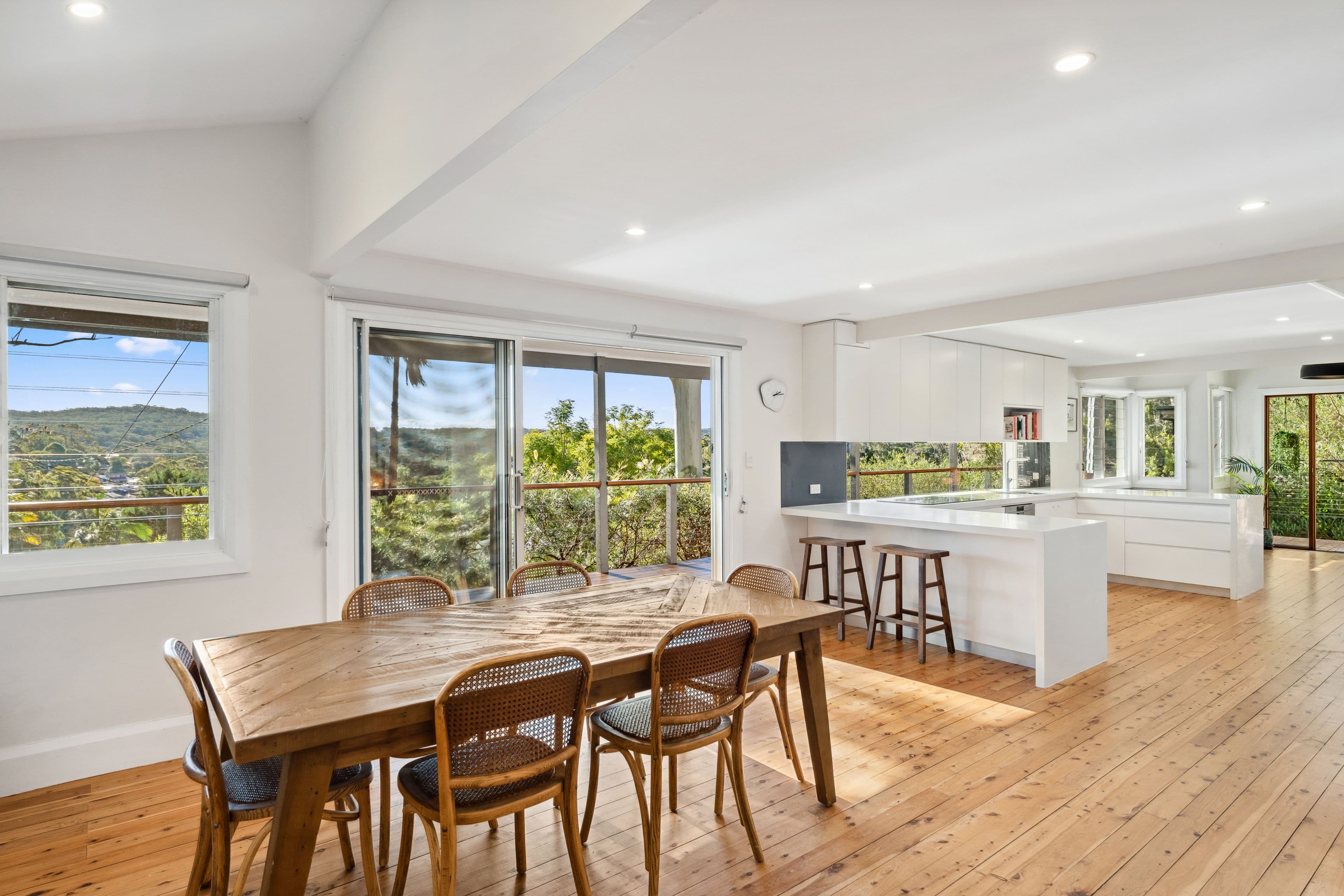 130 The Crescent, Helensburgh NSW 2508, Helensburgh - Thumbnail 4