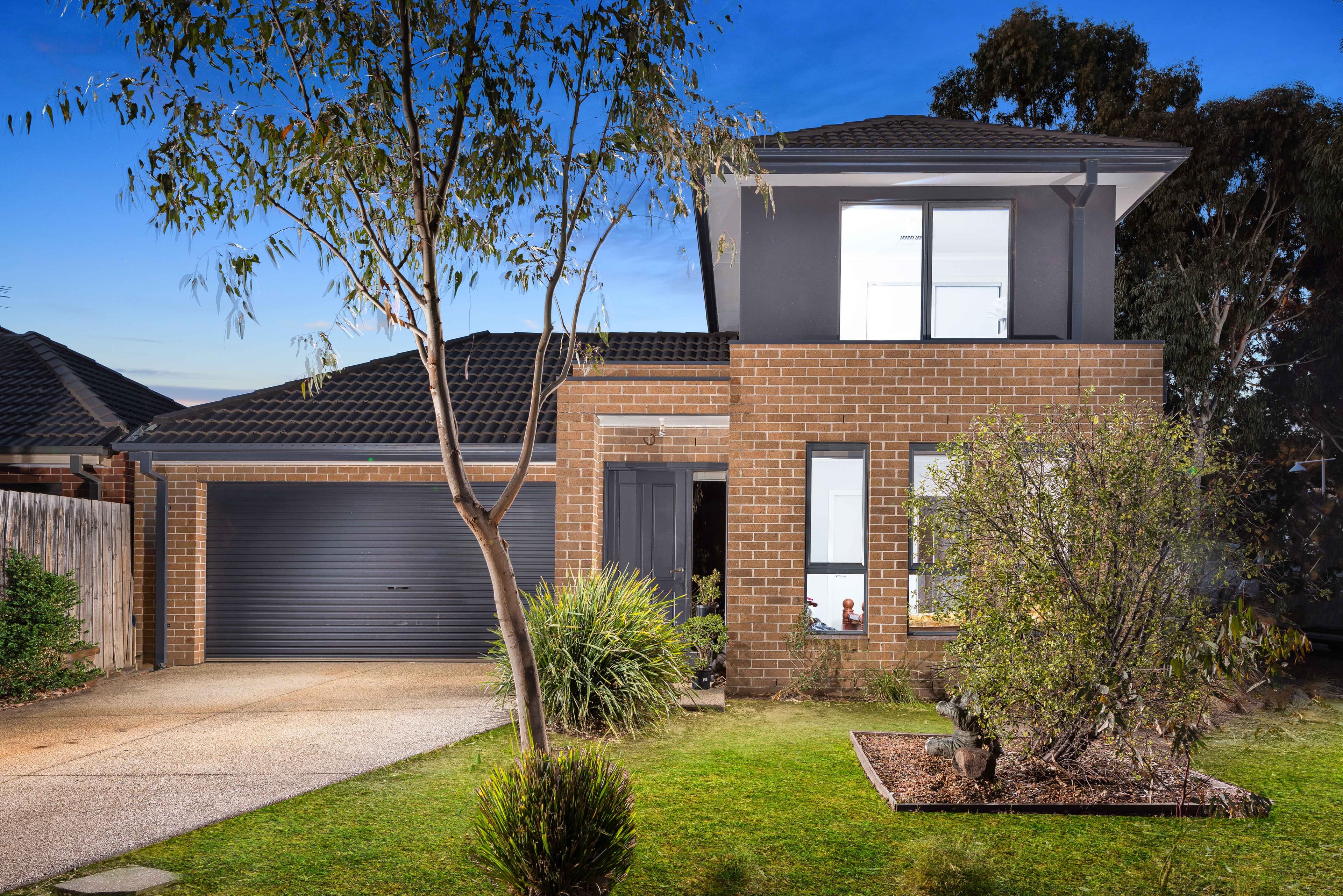 213 The Lakes Boulevard, South Morang VIC 3752, South Morang - Thumbnail 2