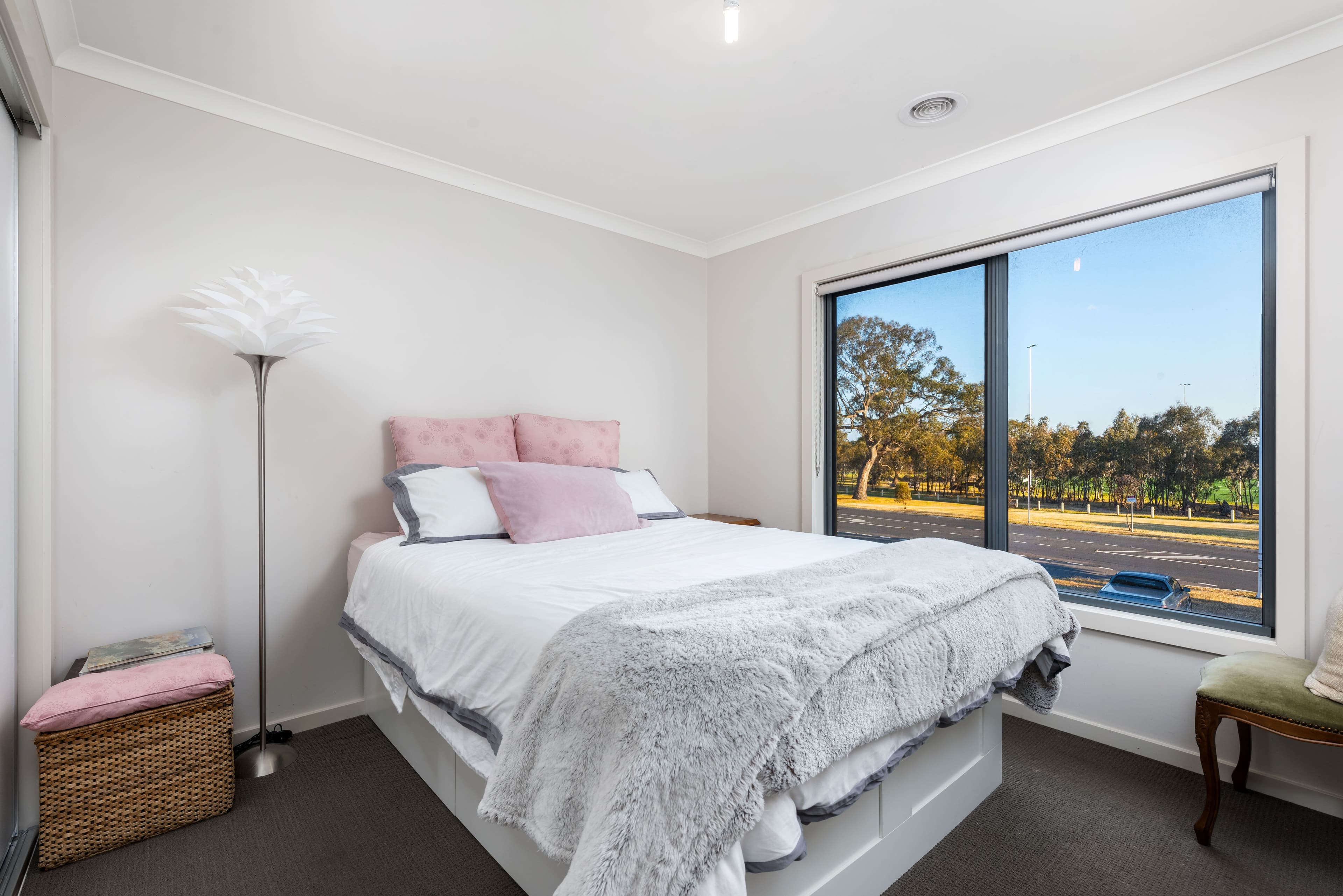 213 The Lakes Boulevard, South Morang VIC 3752, South Morang - Thumbnail 7