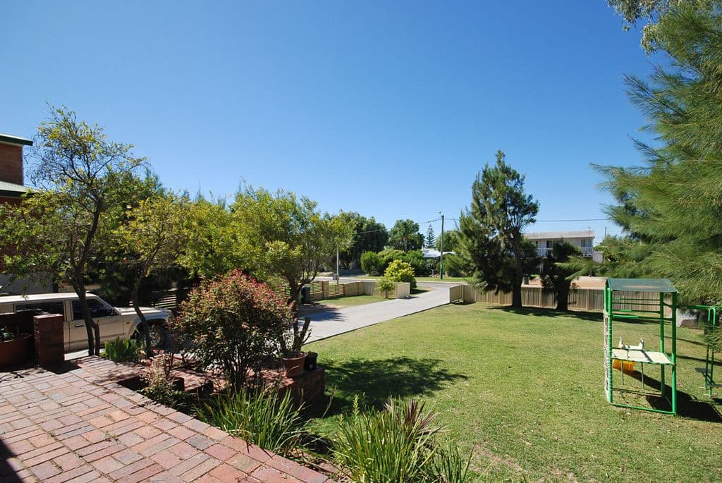 8 Hawaii Road, Jurien Bay WA 6516, Jurien Bay - Thumbnail 4
