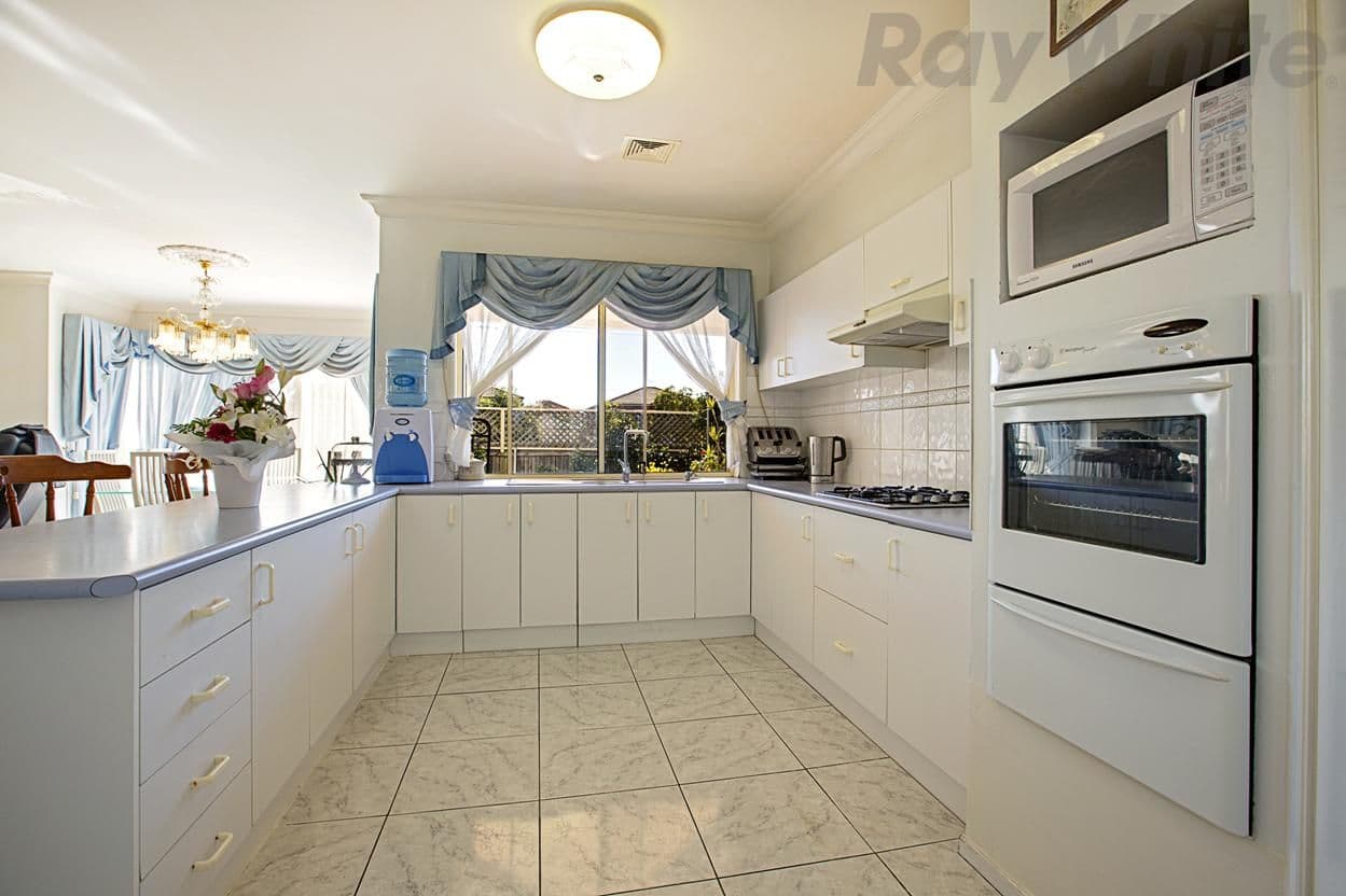 11 Singleton Street, Horningsea Park NSW 2171, Horningsea Park - Thumbnail 2