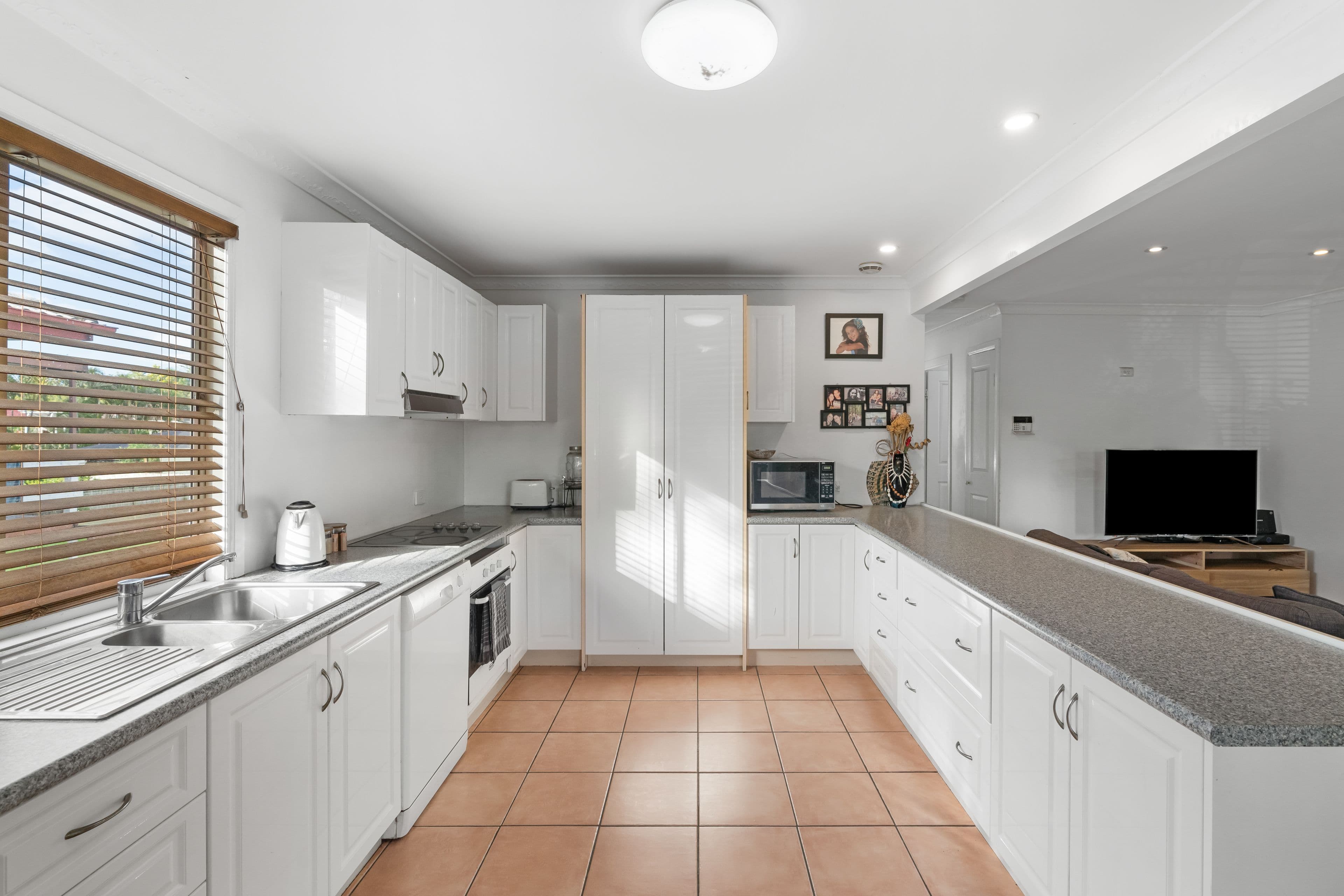 36 Cullimore Street, Bald Hills QLD 4036, Bald Hills - Thumbnail 2