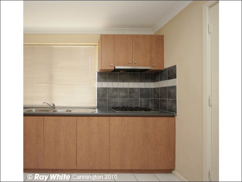 6 Dublin Lane, CANNING VALE WA 6155, Canning Vale - Thumbnail 2