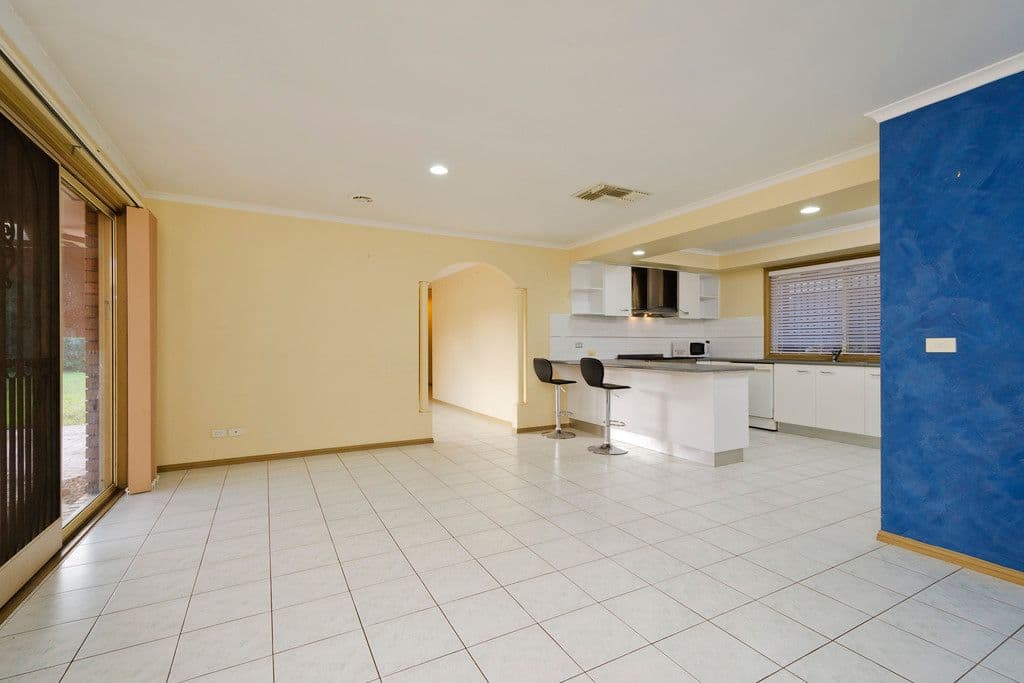 134 Virgilia Drive, HOPPERS CROSSING VIC 3029, Hoppers Crossing - Thumbnail 3