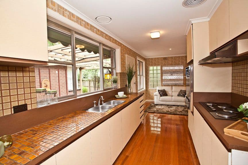 23 Saladin Avenue, GLEN WAVERLEY VIC 3150, Glen Waverley - Thumbnail 4