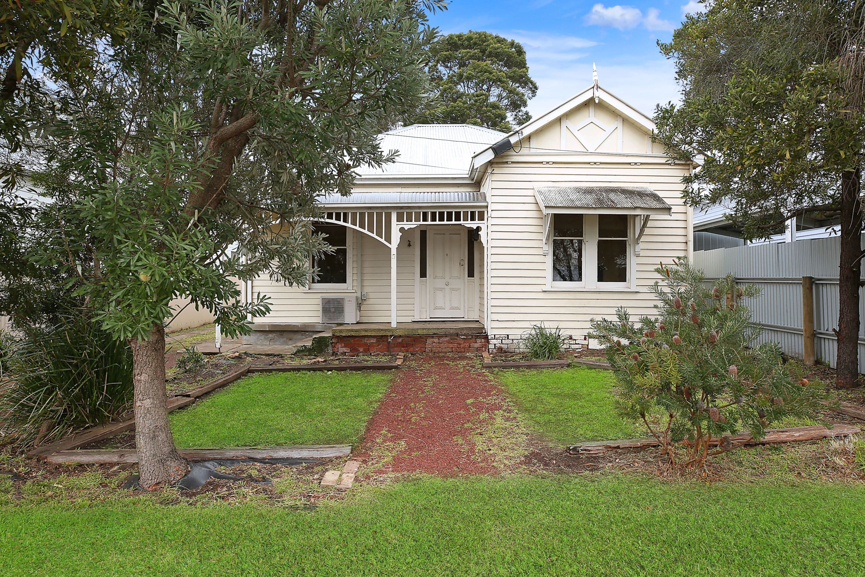 17 McKinnon Street, Camperdown VIC 3260, Camperdown - Image 1