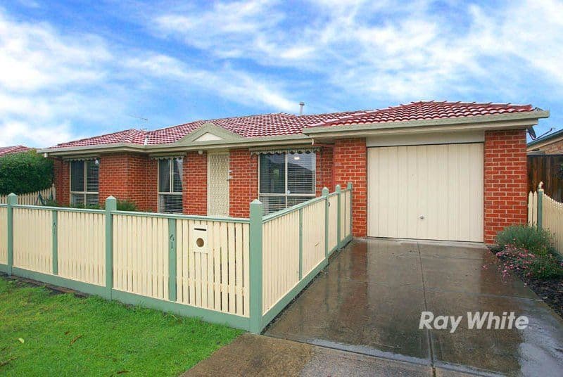 13 Talara Court, CRANBOURNE VIC 3977, Cranbourne - Image 1
