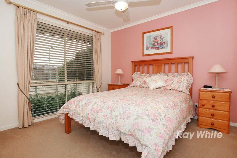 13 Talara Court, CRANBOURNE VIC 3977, Cranbourne - Thumbnail 4