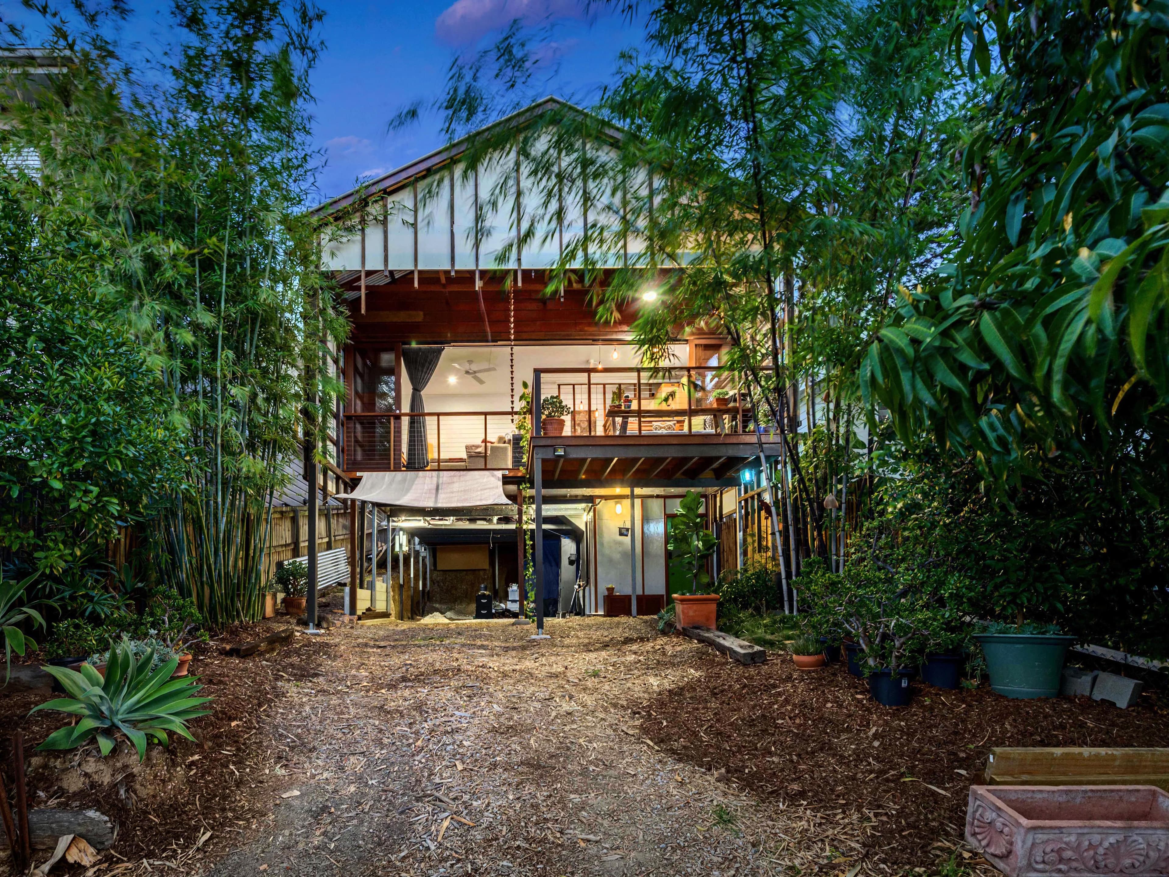25 Middle Street, Highgate Hill QLD 4101, Highgate Hill - Image 1