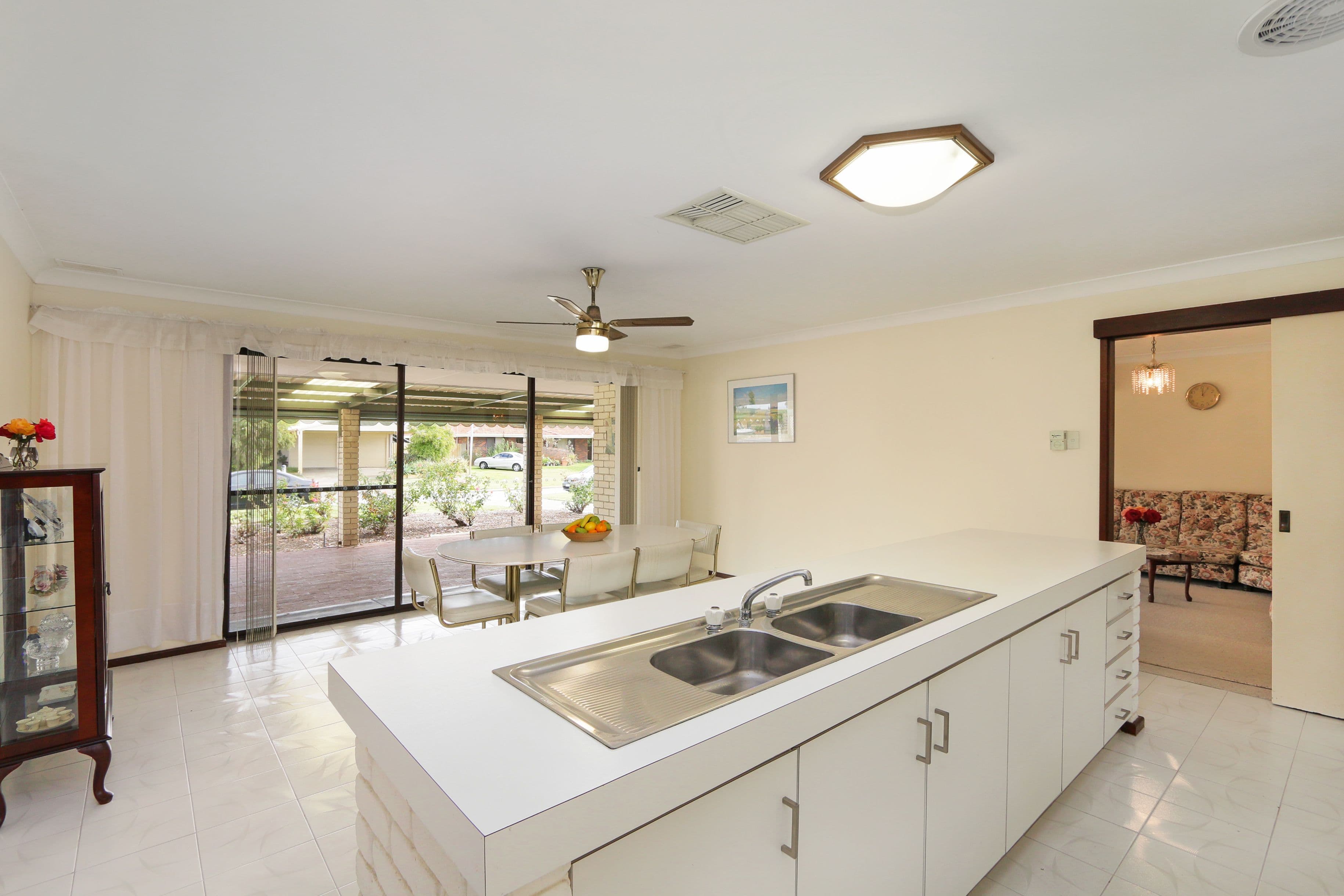 4 Kimberley Way, Parkwood WA 6147, Parkwood - Image 1