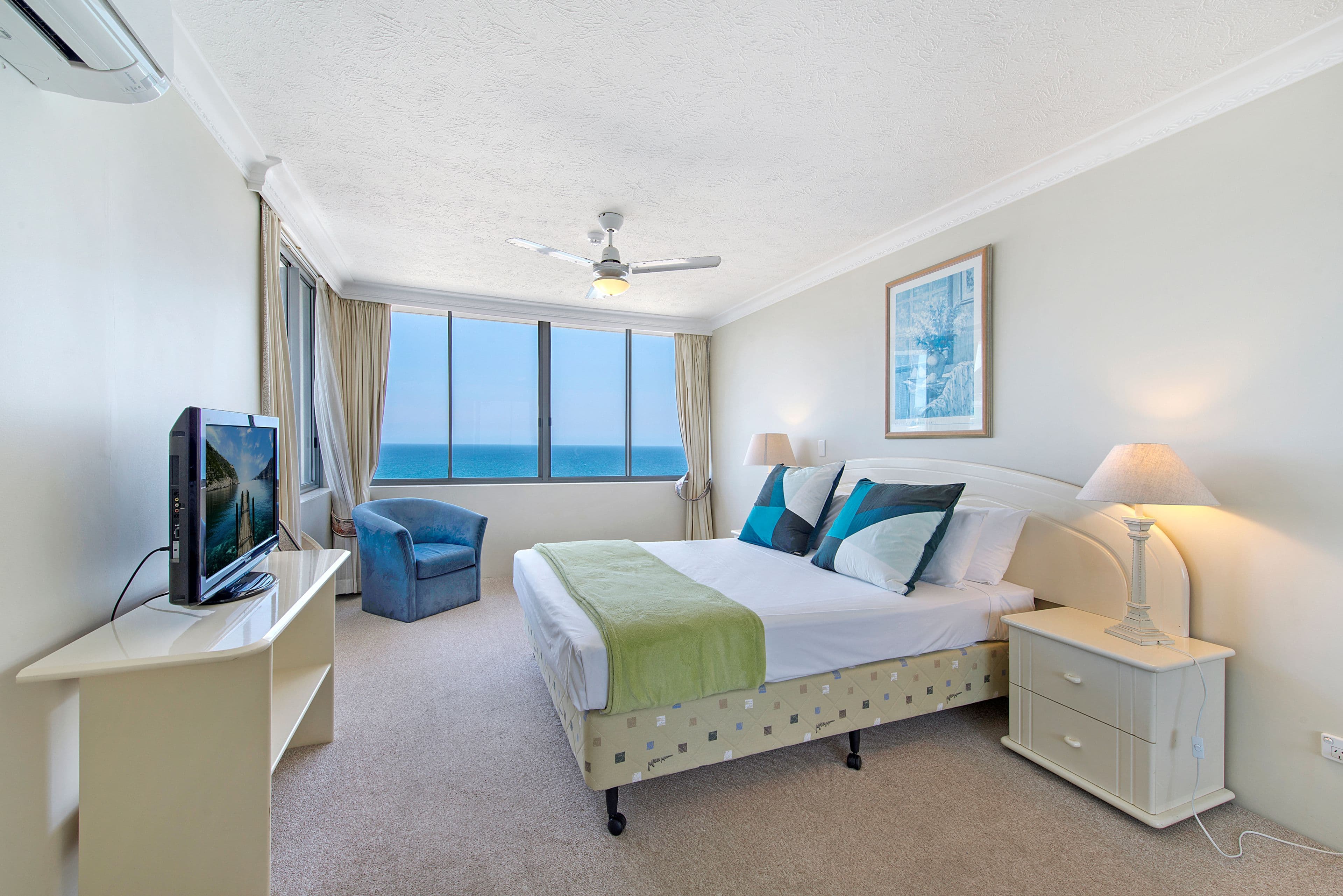 25 Northcliffe Terrace, Surfers Paradise QLD 4217, Surfers Paradise - Thumbnail 8